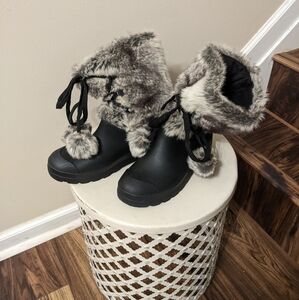 Cute Dirty Laundry Shoes